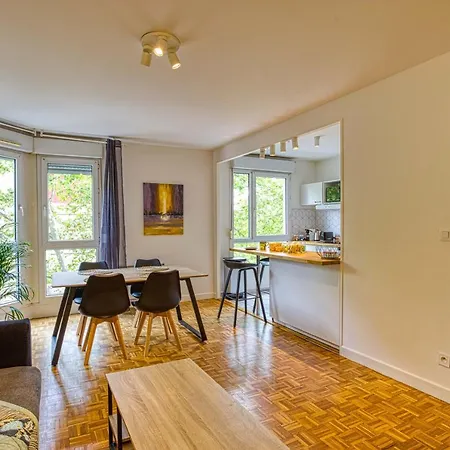 Part Dieu, Tres Belle Apartment *